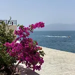 Luxury Apartments - Golden Beach Residence