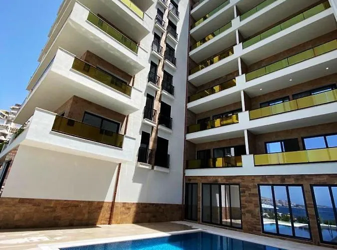Luxury Apartments - Golden Beach Residence